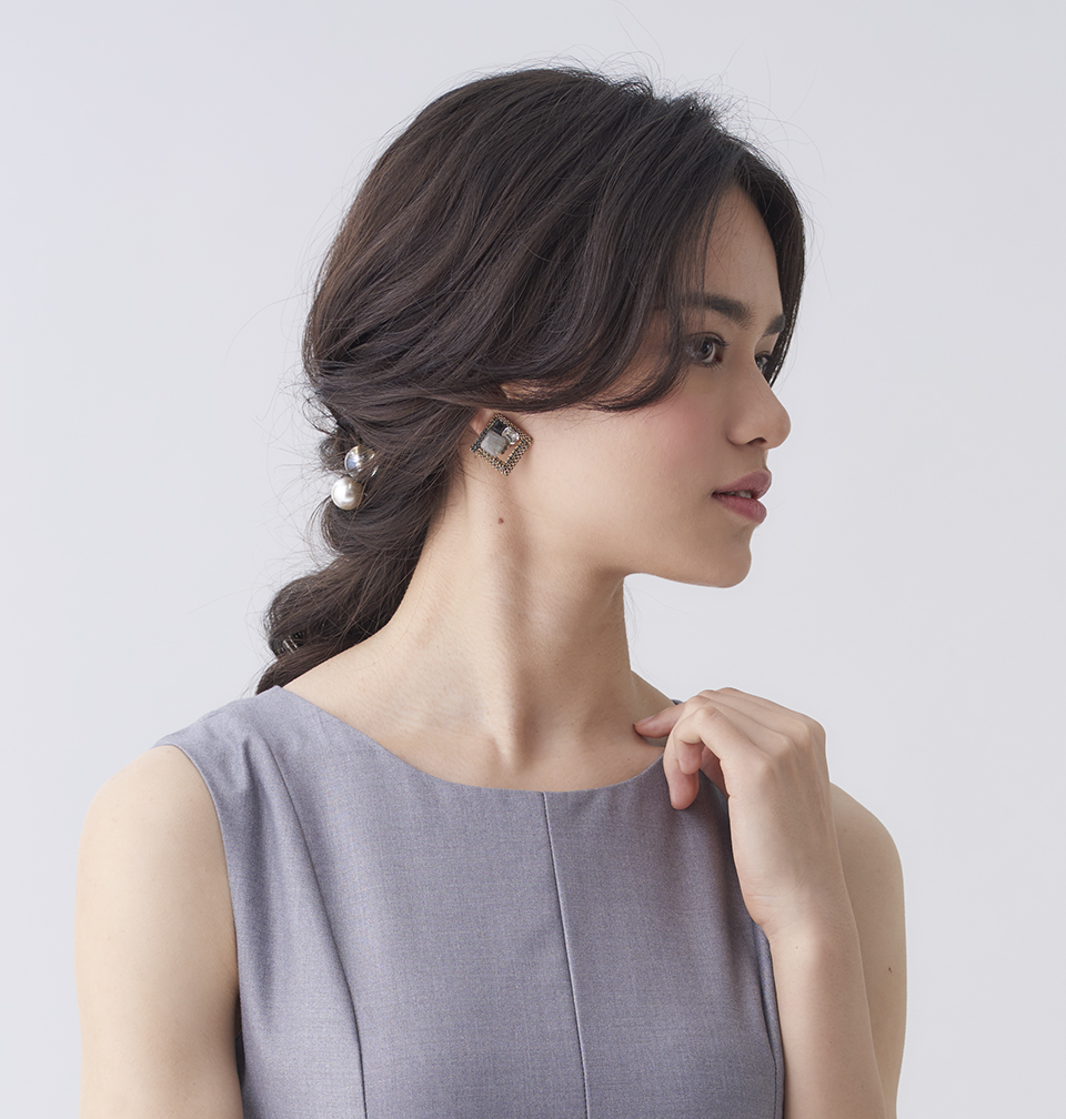 21年 結婚式お呼ばれ髪型決定版 ボブからロングまで人気ヘアアレンジをご紹介 マナー解説付き みんなのウェディングニュース