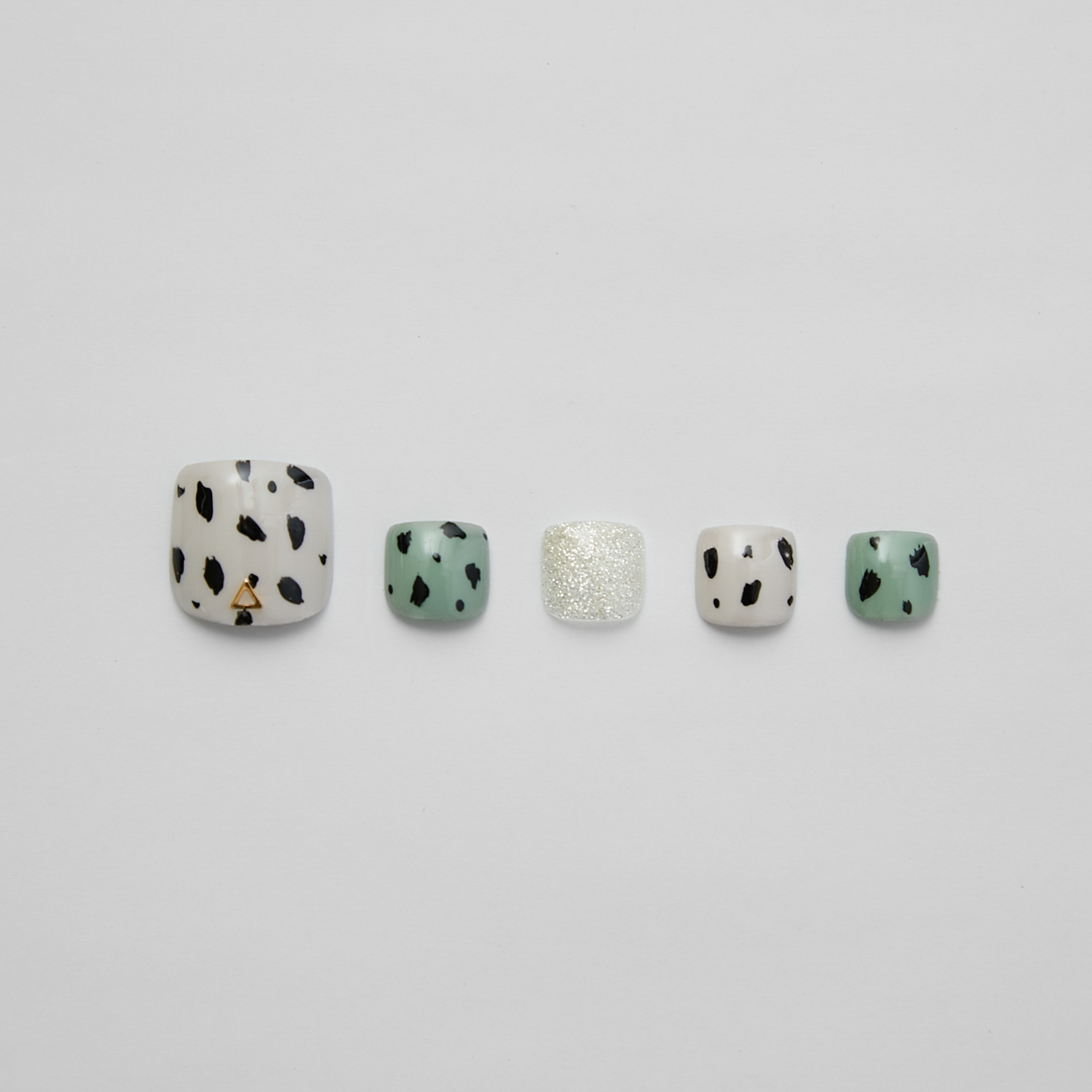 F10340_0000_A015_2SMR／L039・PT249・L001・PR706