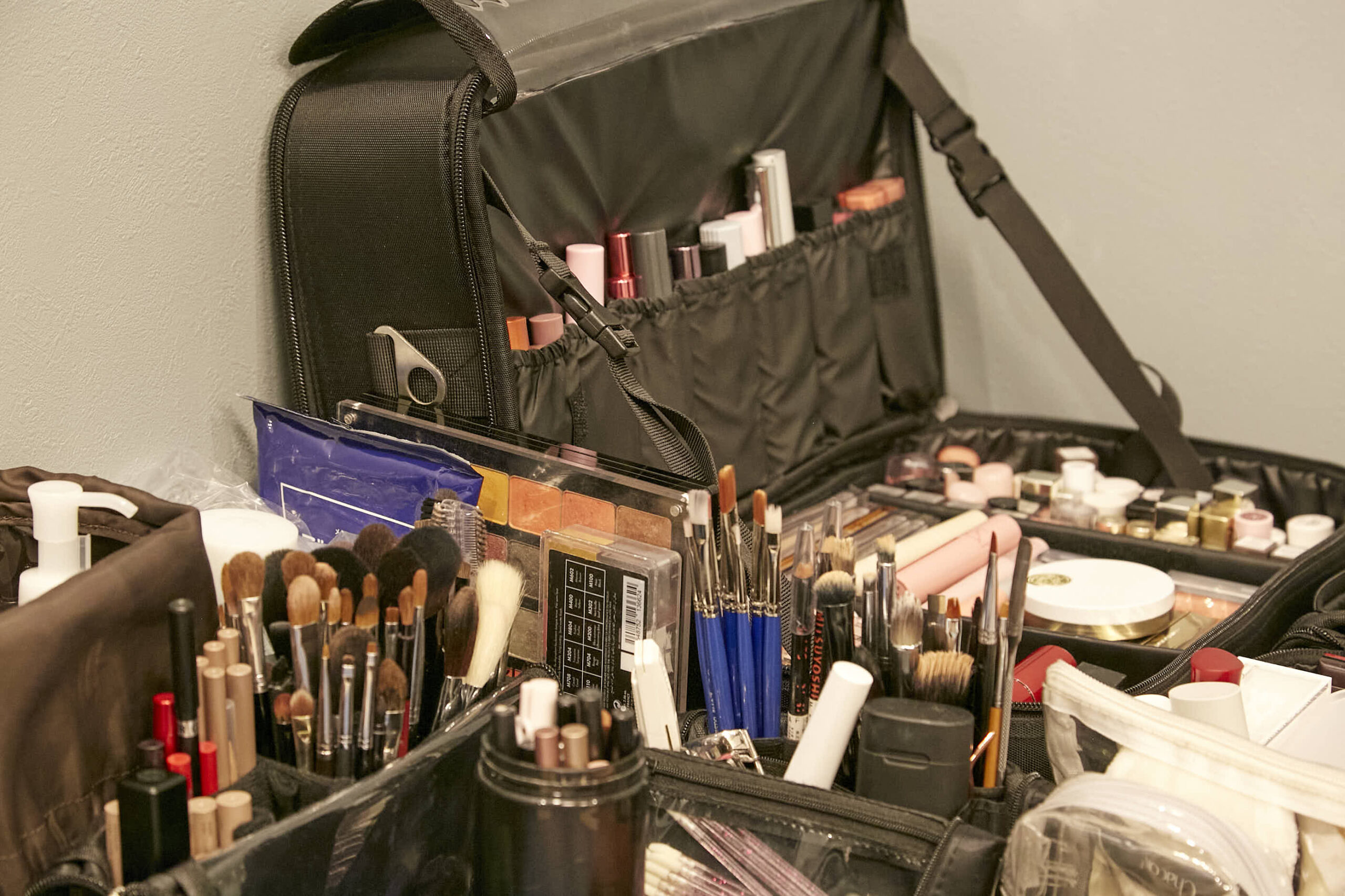 ヘアメイク風景