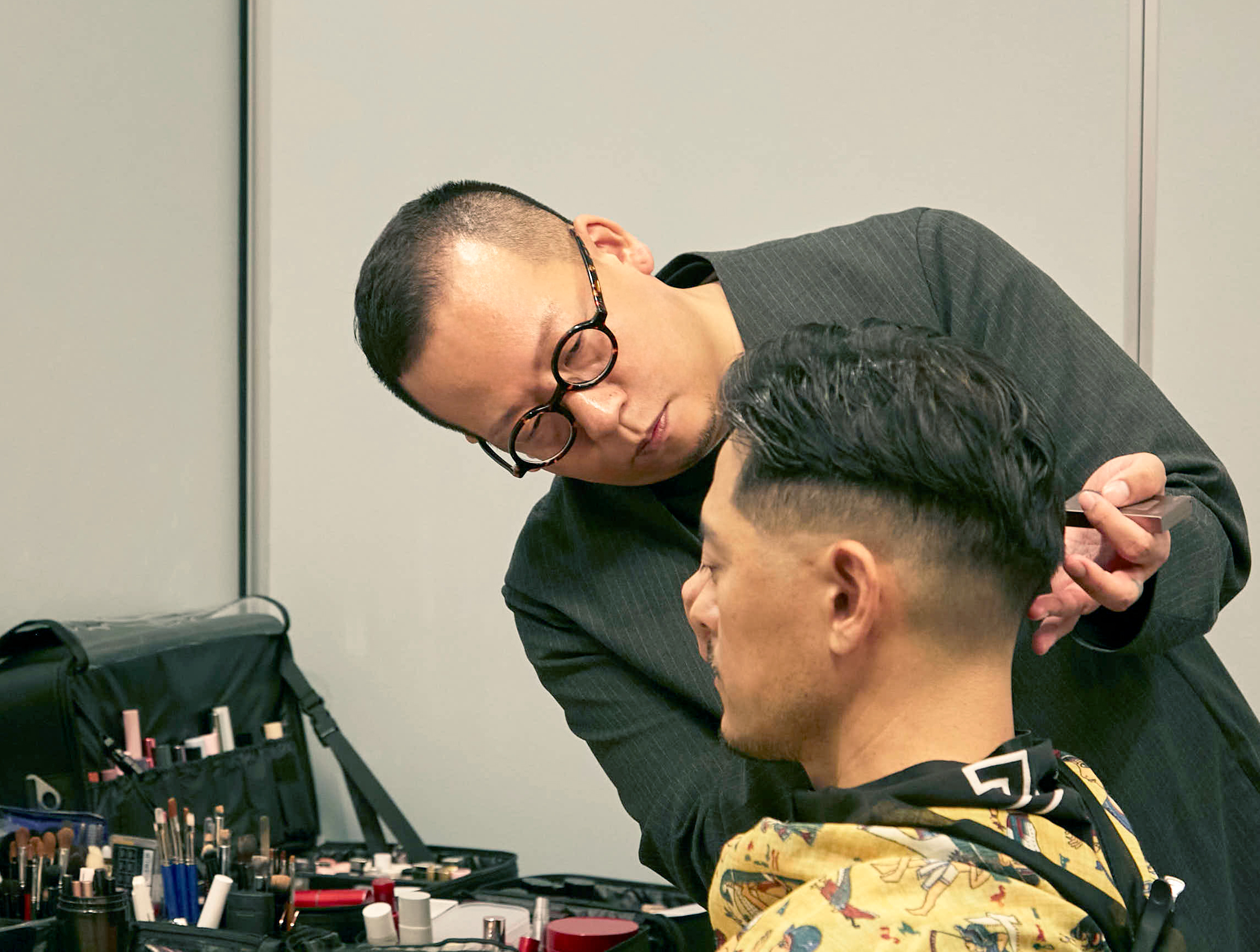 ヘアメイク風景