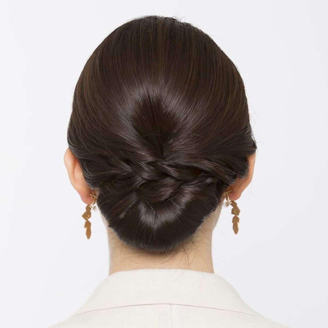 ミディアムヘアアレンジ